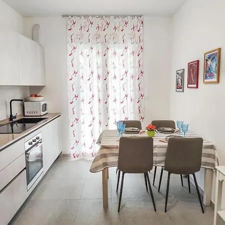 Nuovissimo Bilocale Sentina Con Ampio Balcone Appartement