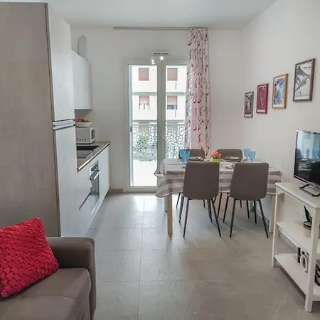 Nuovissimo Bilocale Sentina Con Ampio Balcone *